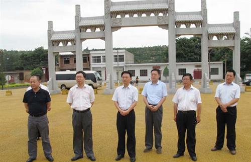 市委常委、市纪委书记郑光照莅临我县调研