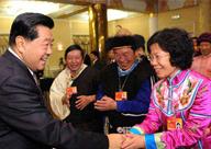 3月4日贾庆林参加少数民族界委员联组会 强调走中国特色解决民族问题的正确道路